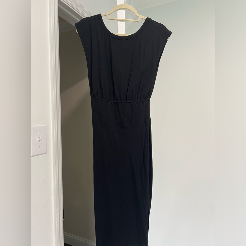 Indah Black Dress - Open Back MIDI
